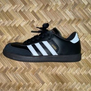 Adidas — Samba Junior